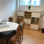 Hotel Business & Linz