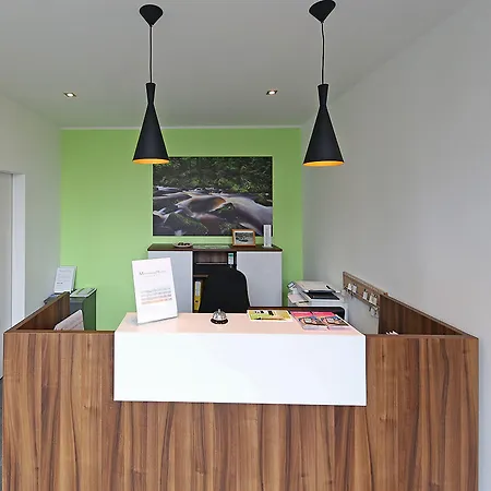 Hotel Business & Linz