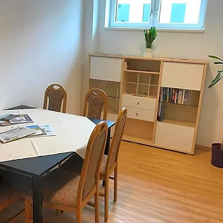 Hotel Business & Linz