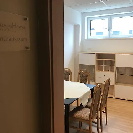 Hotel Business & 3*